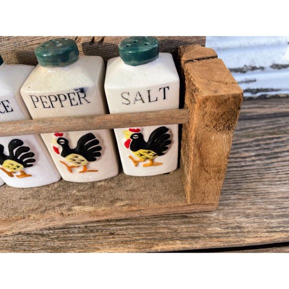 Vintage Spice Rack With Spice Jars Rooster Chicken Farmhouse - Picture 5 of 16